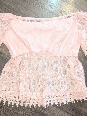 SHEIN Light Pink Lace Off-Shoulder Peplum Top